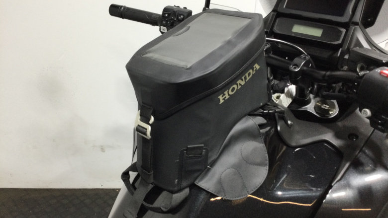 (23MY) Honda NT1100 Manual
